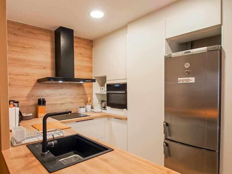 Sleep & Stay Apartamento De Lujo ชีโรนา ภายนอก รูปภาพ